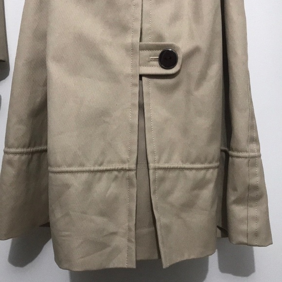 Pretty trench coat - Picture 7 of 8